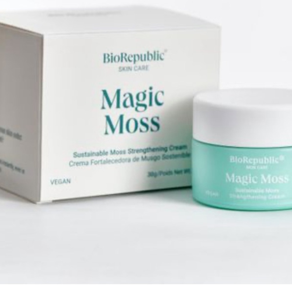 BioRepublic® SKIN CARE Magic Moss Sustainable Moss Strengthening Cream. NIB